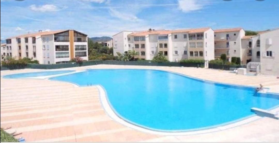 appartement au LAGON BLEU à Fréjus, garage, tennis&piscine 1200 M2 Exterior foto