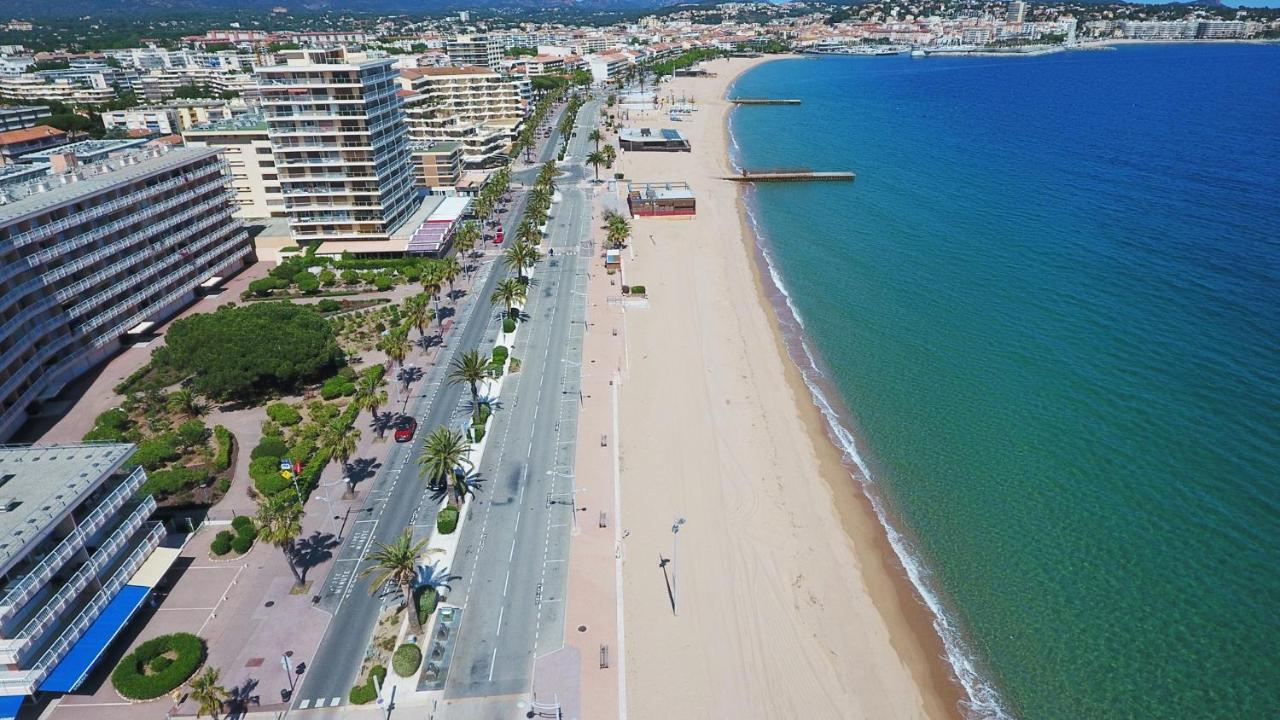 appartement au LAGON BLEU à Fréjus, garage, tennis&piscine 1200 M2 Exterior foto